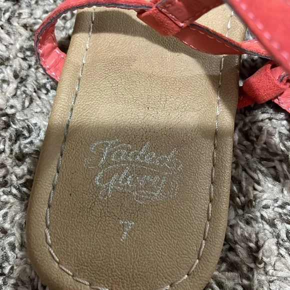 Faded Glory Sandals - Picture 3 of 3